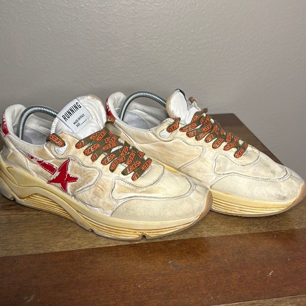 GOLDEN GOOSE DAD-STAR SNEAKERS